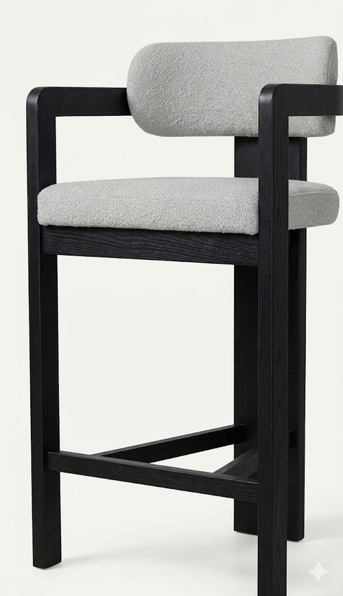 Banco Live: diseño ergonómico con estructura en madera sólida y tapizado premium. Confort superior, estilo contemporáneo y alta durabilidad para tu barra o cocina