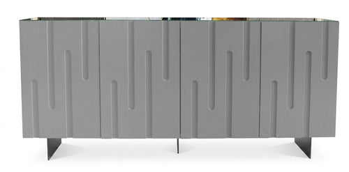 "Bufetera Grey: diseño moderno y sofisticado con acabado negro mate y textura lineal en relieve. Ideal para elevar el estilo de tu comedor con un toque de elegancia contemporánea.
