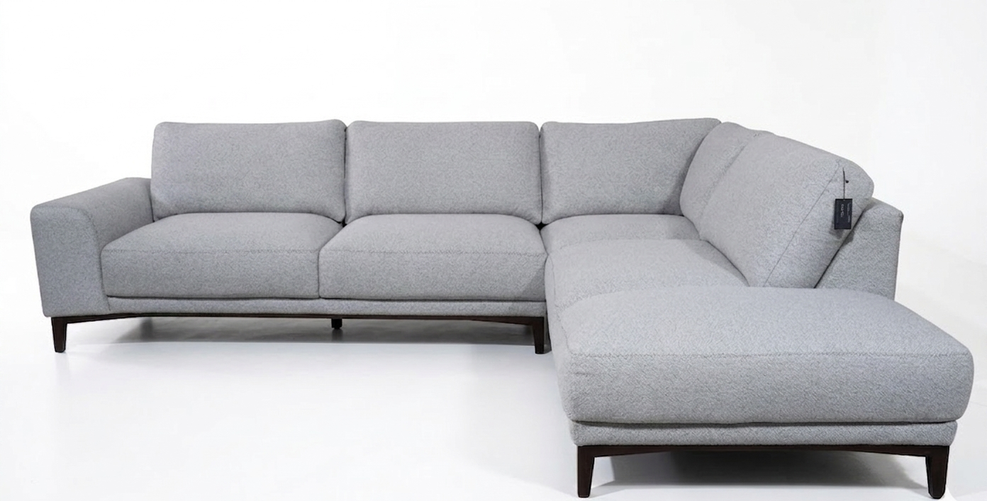 Sala seccional Alana, marca Boal: diseño moderno en L con tapizado premium. Confort excepcional, estilo contemporáneo y alta durabilidad para tu hogar.
